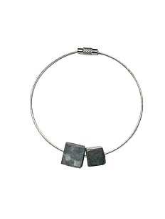 Браслет ручной работы «Кубики», тёмно-серый, бетон