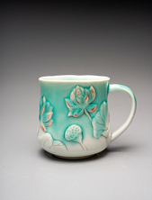 Кружка ручной работы Керамика Александры Пылиной «Лотос и карп», бирюзовая, фарфор, 430 мл