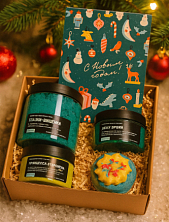 Подарочный набор на Новый год с солью и бомбочкой для ванны и скрабами для тела