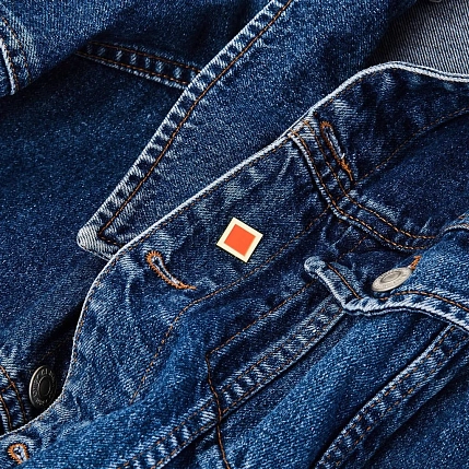 Металлический значок Heart of Moscow «Красный квадрат» серия Авангард, фото 2.