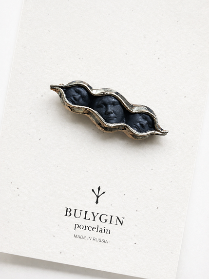 Брошь ручной работы Bulygin «Горох», фарфор, чёрно-серебристая, фото 1.