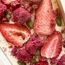 Шоколад белый с клубникой, малиной и тыквенными семечками, 90 гр, превью фото 2