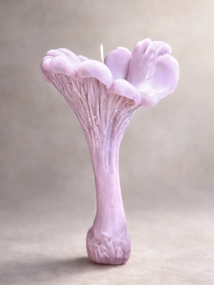 Свеча ручной работы «Гриб Лисичка», лиловый, фото 1.