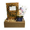 Подарочный набор с книгой «Рождественские новеллы о радости»‎ и соленой карамелью
