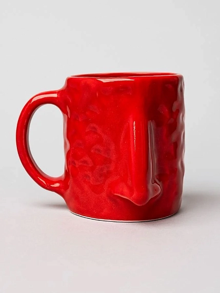 Кружка ручной работы Тата вытворяет/NF ceramics «Нос», красная, 400 мл, фото 1.