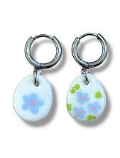 Серьги-конго Радость Рядом «Голубые цветочки», полимерная глина, белые