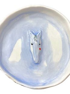 Тарелка ручной работы с фигуркой Лошадка, бело-голубая, полуфарфор, 12,5 см