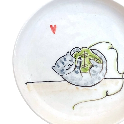 Тарелка ручной работы НАДО ЖЕ Котик с клубочком, керамика, 13-14 см, фото 3.