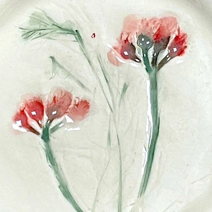 Блюдце для украшений ручной работы Чашки и поцелуи «Красные цветочки», полуфарфор, 7 см, фото 2.