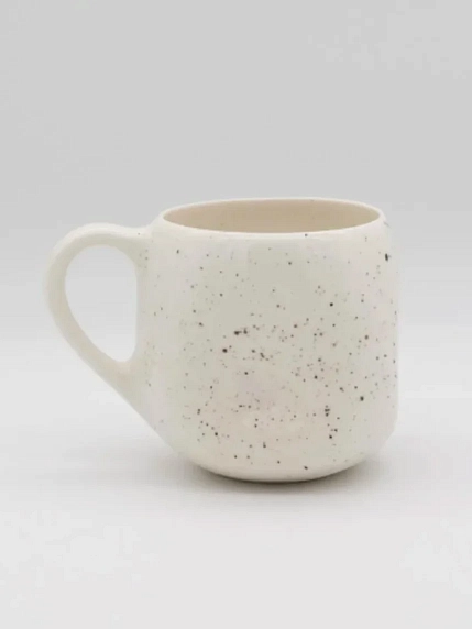 Кружка ручной работы РУКИ В ГЛИНЕ «Кофе и свежевыжатый треш», керамика, 400 мл, круглая, фото 2.