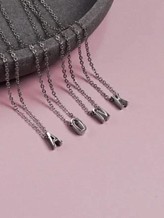 Подвеска ручной работы на цепочке с буквой K, нержавеющая сталь