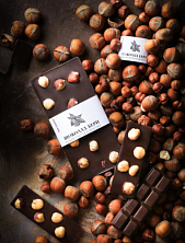 Шоколад молочный с фундуком 100 г