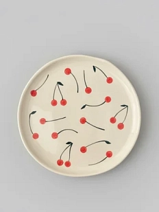 Тарелка ручной работы Малёма с росписью Вишня, керамика, 20 см
