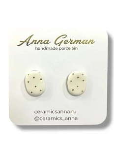 Серёжки-гвоздики Анна Герман «Овал в точку», фарфор, зелёно-золотистые