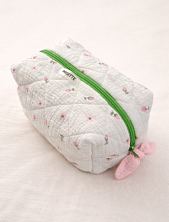 Косметичка ручной работы с карманом Мигетт, размер L, белая с цветами и розовым подкладом