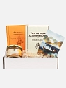 Подарочный набор с книгами «Маленькие женщины», «Тэсс из рода д'Эрбервиллей» и мягкой карамелью, превью фото 1
