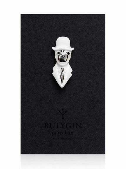 Брошь ручной работы Фарфор Булыгина «Магритт», бело-серебристая, фото 1.