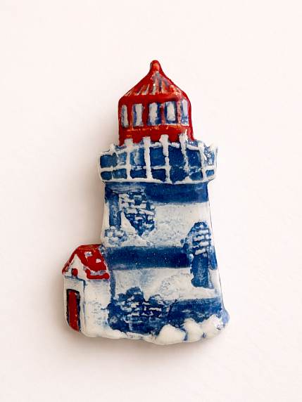 Брошь ручной работы Elizabeth Madar Маяк, красно-синяя, керамика, фото 1.
