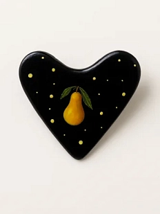 Брошь ручной работы Сердце в горошек с грушей, чёрная, полимерная глина