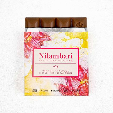 Шоколад Nilambari на кэробе с клубникой и бананом, фото 2.