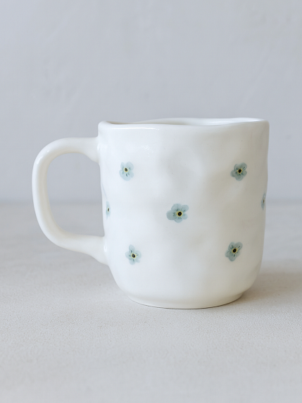 Кружка ручной работы с росписью Зайка с голубыми цветами, фарфор, 350 мл, фото 2.