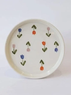Блюдце ручной работы РУКИ В ГЛИНЕ «Тюльпаны», полуфарфор, 14 см