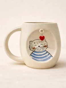 Кружка ручной работы НАДО ЖЕ с подвеской сердечком и росписью «Кот в тильняшке», белая, керамика, 300 мл