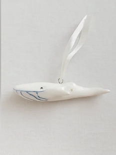Игрушка на ёлку «Кит», фарфор