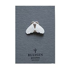 Брошь ручной работы Bulygin «Моль», бело-серебристая, фарфор