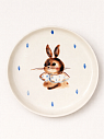 Тарелка ручной работы Ким керамика с бортиком Зайка с воротничком, белая, фарфор, 14 см, превью фото 1
