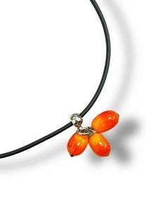 Колье Керко ручной работы со стеклянными ягодками облепихи