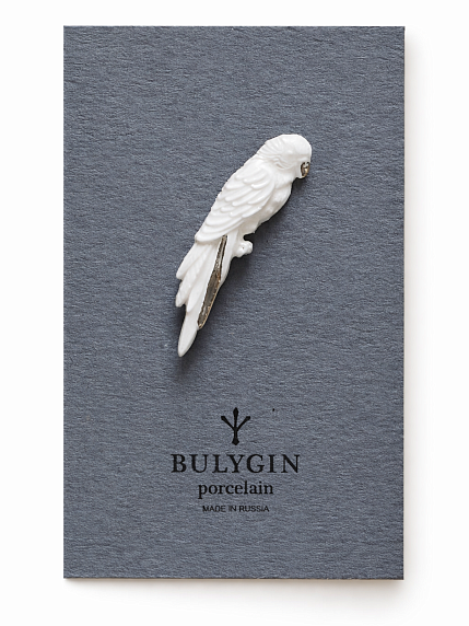Брошь ручной работы Bulygin «Попугай», бело-серебристая, фарфор, фото 2.