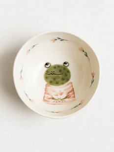 Пиала ручной работы Ким керамика с росписью внутри Лягушка с розовыми цветами, белая, фарфор, 10 см