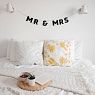 Гирлянда «MR&MRS», превью фото 2