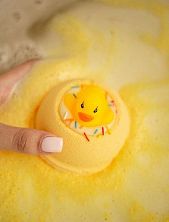 Бомбочка для ванны Вершина натуральности (Top Naturally) «Кря!», желтая