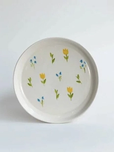 Блюдце ручной работы РУКИ В ГЛИНЕ «Весенняя поляна», полуфарфор, 14 см
