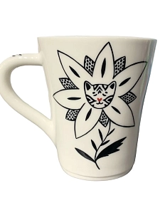 Кружка Звер ручной работы Котик в цветочке, белая, керамика, 250 мл