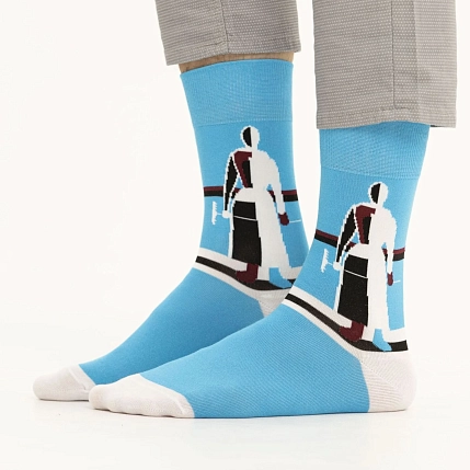 Носки «Женщина с граблями», р-р 42-46, голубые, фото 1.