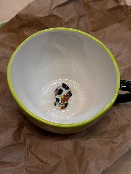 Кружка ручной работы круглая с фигуркой внутри «Котик», зеленая, 300 мл, фото 1.