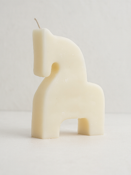 Интерьерная свеча «Лошадка», белая, фото 1.
