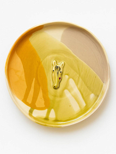 Тарелка ручной работы с фигуркой Лошадка, полуфарфор, 18 см