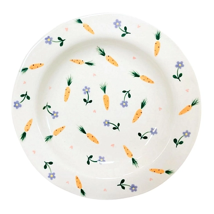 Тарелка ручной работы Slowday Ceramics с морковками и сиреневыми цветочками «Винтаж», керамика, 20 см, фото 1.