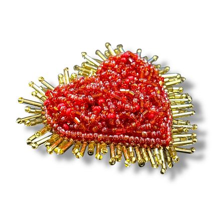 Брошь ручной работы «Сердце» с золотыми бусинами, красная, бисер, фото 2.