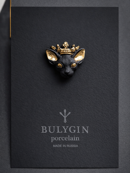 Брошь ручной работы Bulygin «Королева кошек», фарфор, чёрно-золотистая, фото 5.