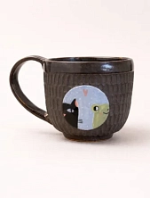 Кружка ручной работы Коврижка «Лягушка и кот», керамика, серо-коричневая