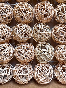 Гирлянда из ротанга