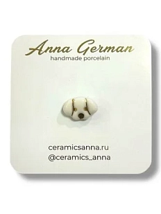 Брошь ручной работы Анна Герман «Щенок», фарфор, зелёно-золотистые