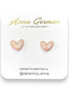 Серёжки-гвоздики Сердечки, фарфор, розовые перламутровые