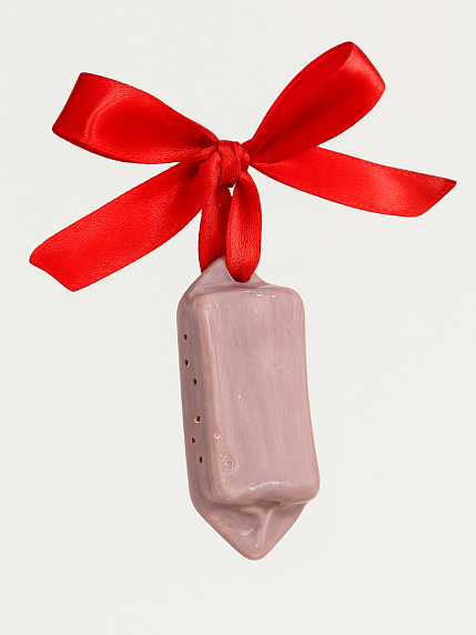 Ёлочная игрушка конфета в горошек сиренево-красная, белая керамика , фото 2.