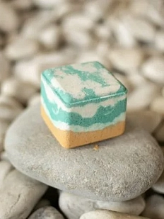 Бомбочка для ванны Вершина натуральности (Top Naturally) «Море в кубе»